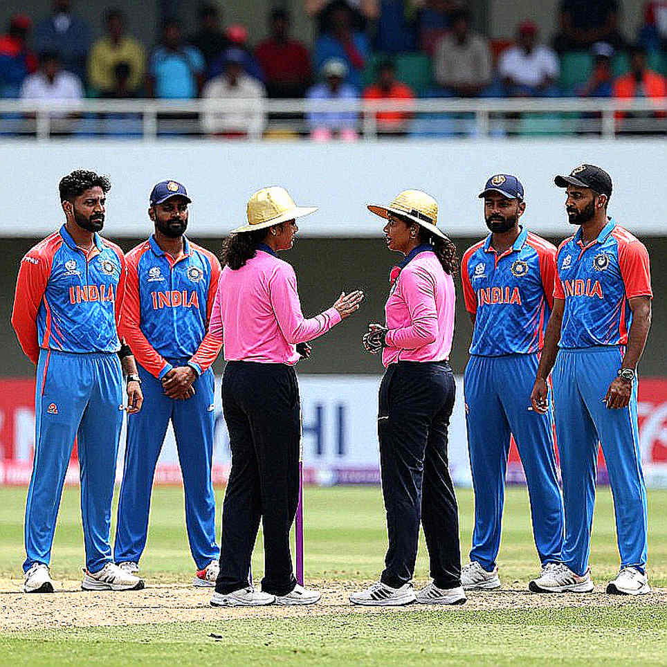 নালান্দার ১৬.৫ ওভারের খতিয়ান: শ্রীলঙ্কার স্কুল ক্রিকেটের মার্জিনে নাদুল জয়ালথের ৬২*