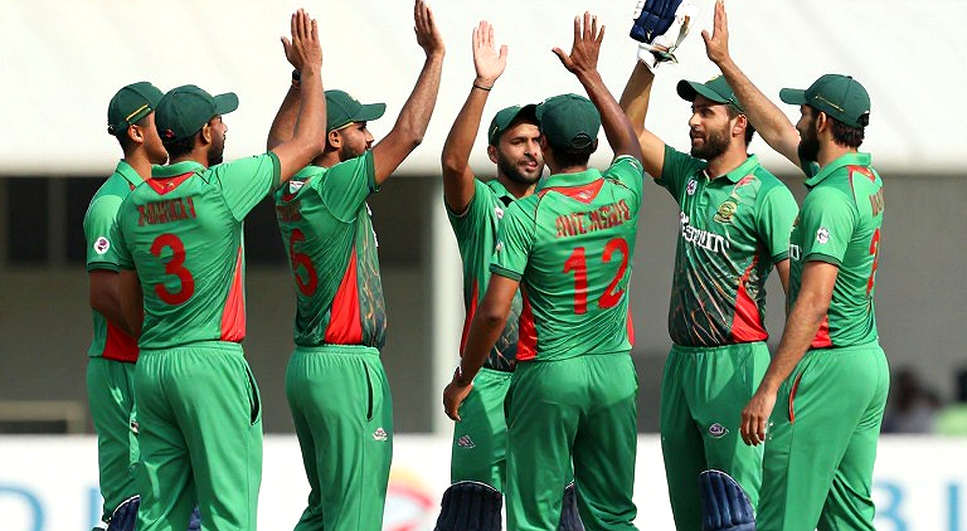 ব্রুকের লেজার: ৫১.৩ আর ২৫.২-এর ফাঁকে যে ঋতুটা লুকিয়ে আছে