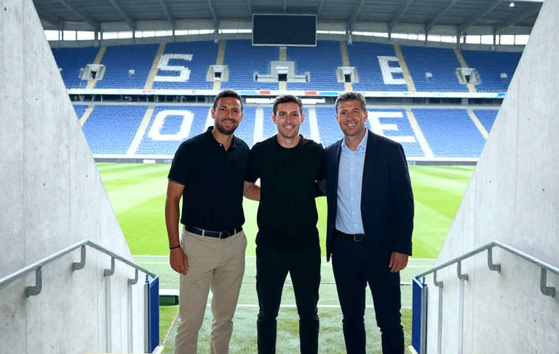 Ali Avila's Revenge: The Striker Who Raised His Hand Again in Liga MX Ali Avila's Revenge: The Striker Who Raised His Hand Again in Liga MX