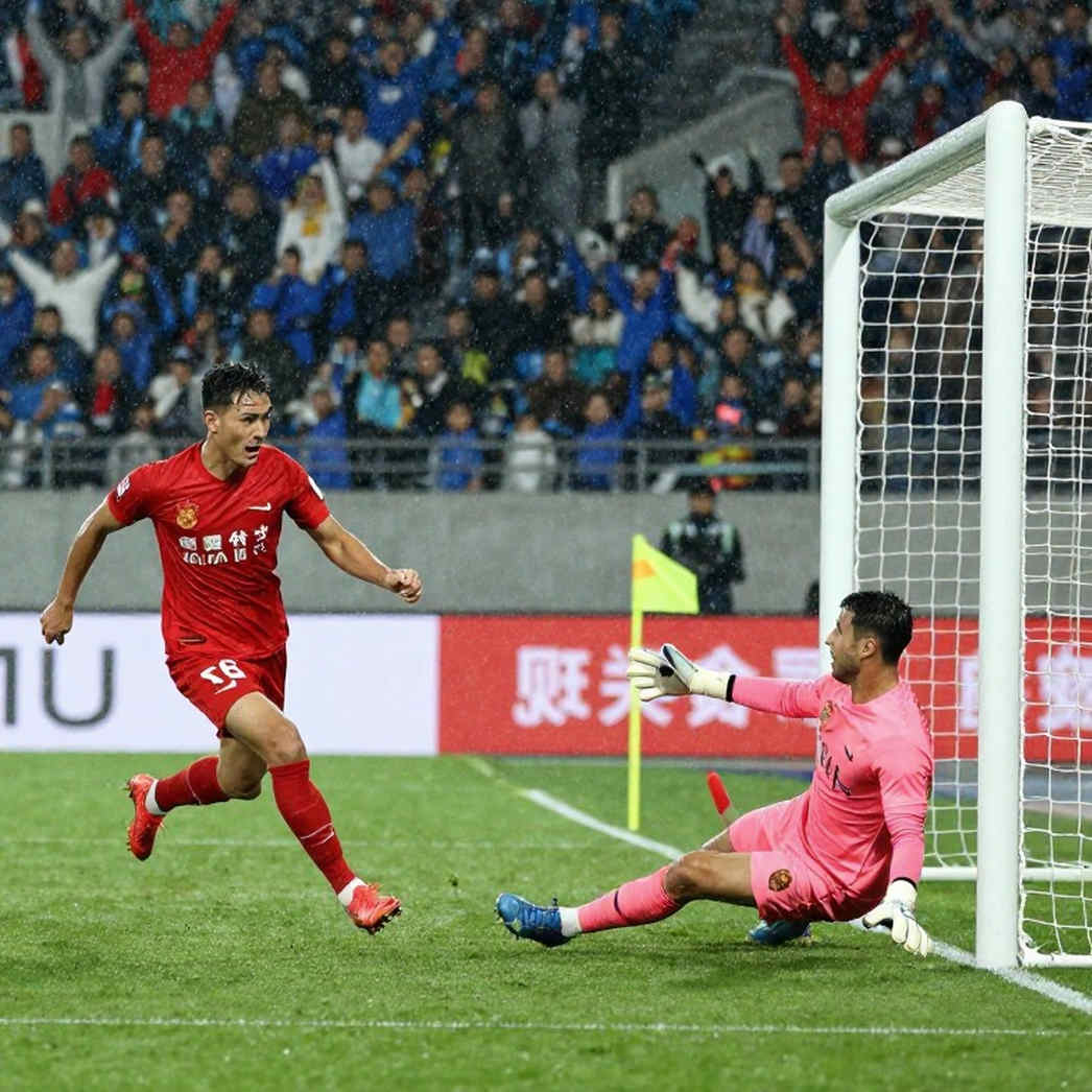 The Silent Ledger: A Poet's Notes from Football's Blockchain Pitch The Silent Ledger: A Poet's Notes from Football's Blockchain Pitch