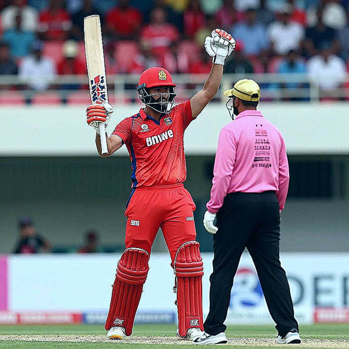 ডট বলের খতিয়ান: প্রথম-শ্রেণির নিয়মিত মৌসুমে ম্যাচের তাল কোথায় লেখা হয়