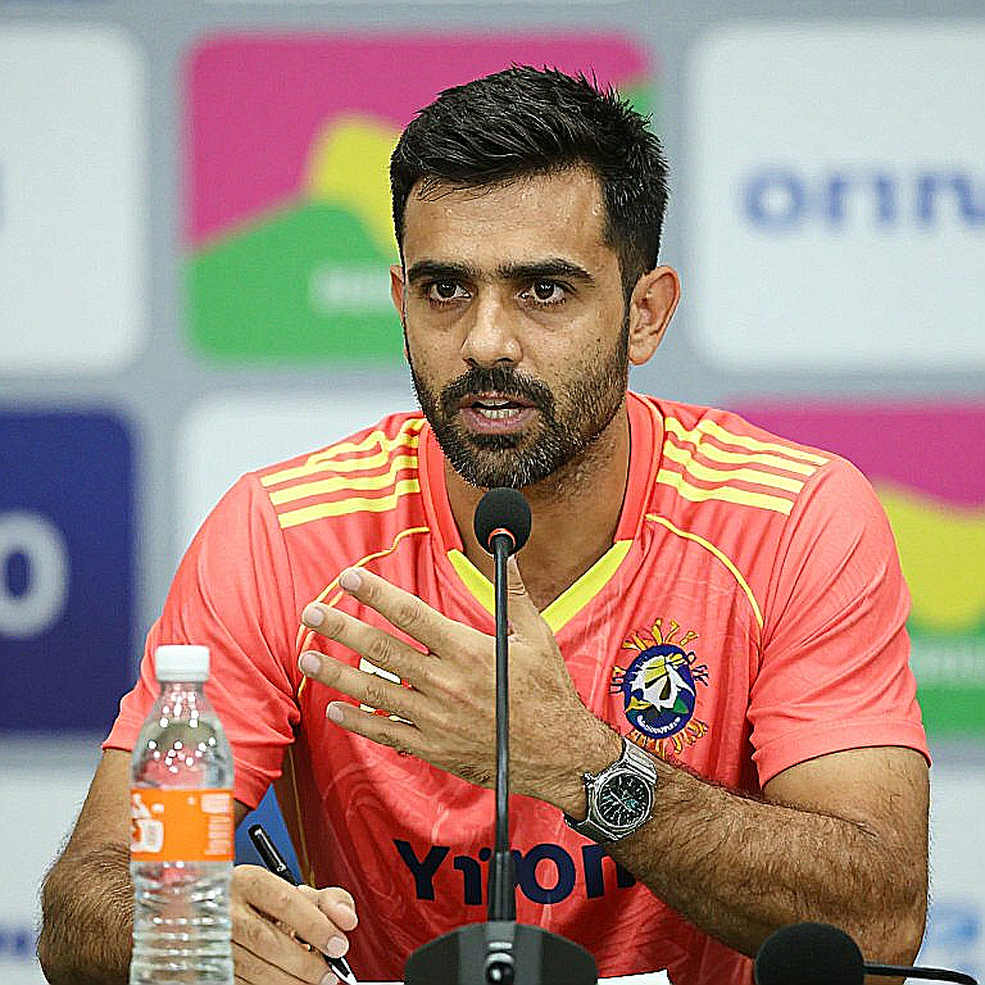 ক্রাইস্টচার্চে ৯৩ রানের পাওয়ারপ্লে: 'নির্ভীক ব্যাটিং' নয়, একটি গাণিতিক সমীকরণ